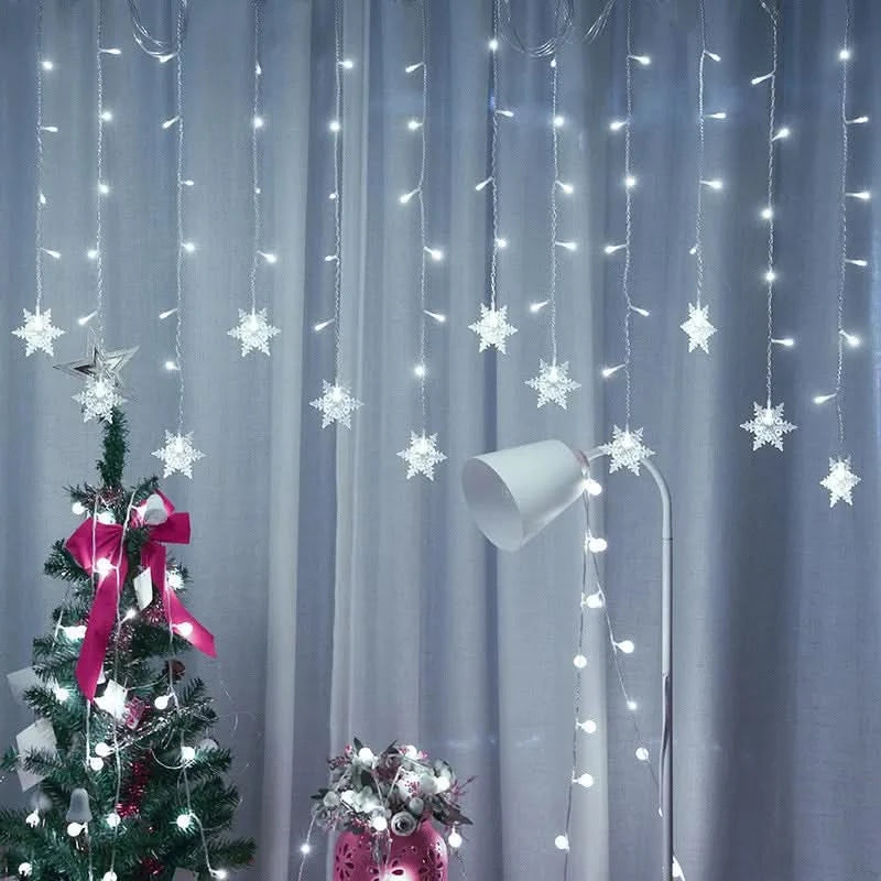 Cortina de Luzes LED Floco de Neve – Magia Natalina em Cada Detalhe