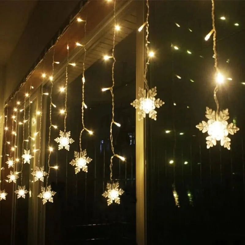 Cortina de Luzes LED Floco de Neve – Magia Natalina em Cada Detalhe