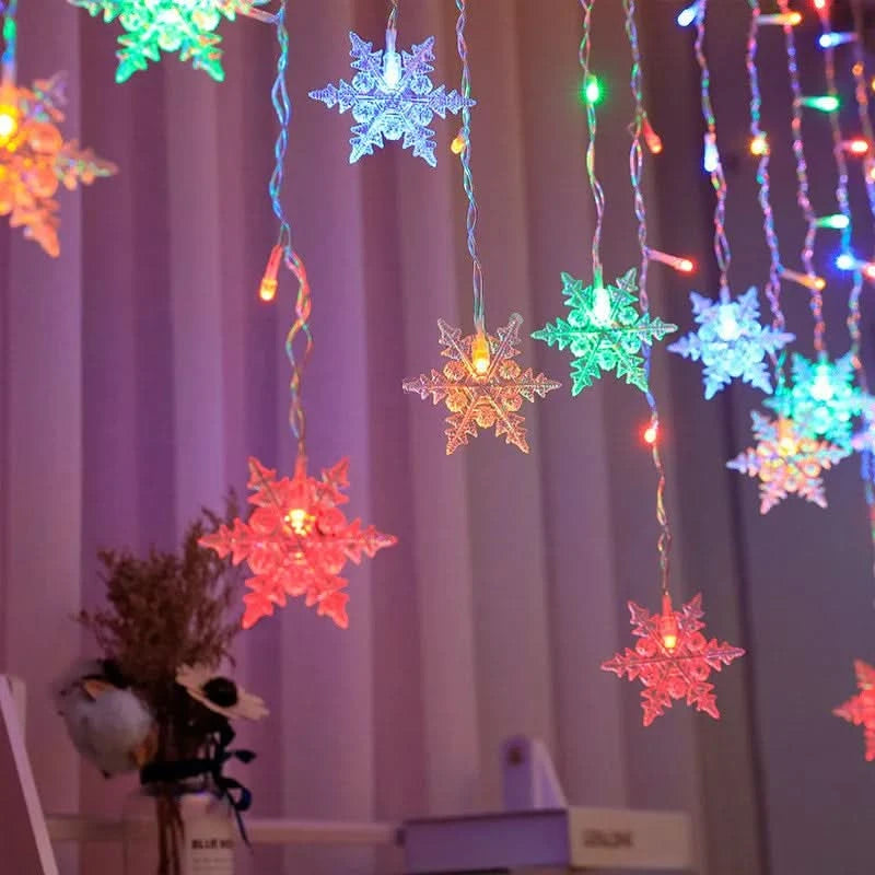 Cortina de Luzes LED Floco de Neve – Magia Natalina em Cada Detalhe